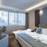 Hotel Willis Business & Wellness 4*