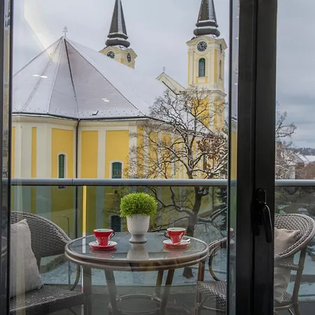 Willis Business & Wellness Отель Залаэгерсег