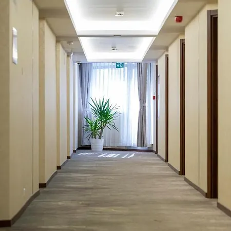 Willis Business & Wellness Залаэгерсег