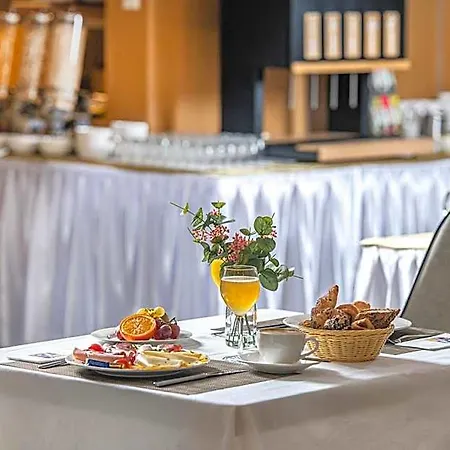 Willis Business & Wellness Szálloda 4*