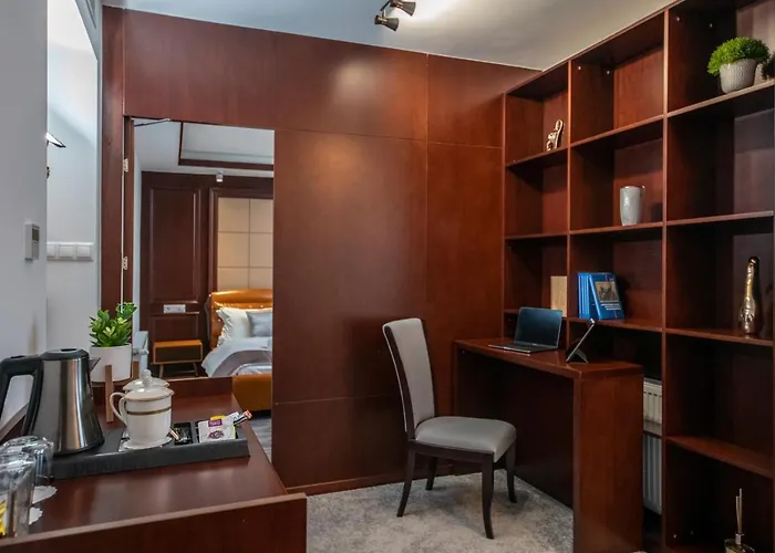 ホテル Willis Business & Wellness 4*