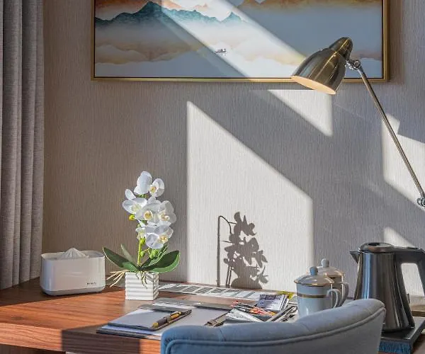 Willis Business & Wellness Hotel